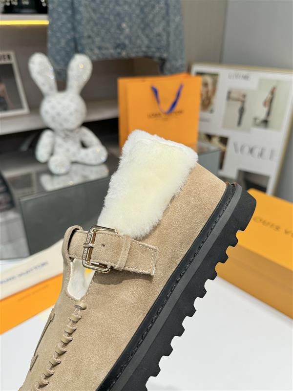 2025126104517328 300